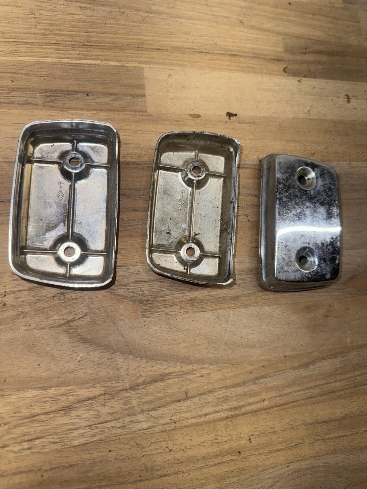 Suzuki GS Cylinder Head End Caps Valve Cover Caps Aluminum