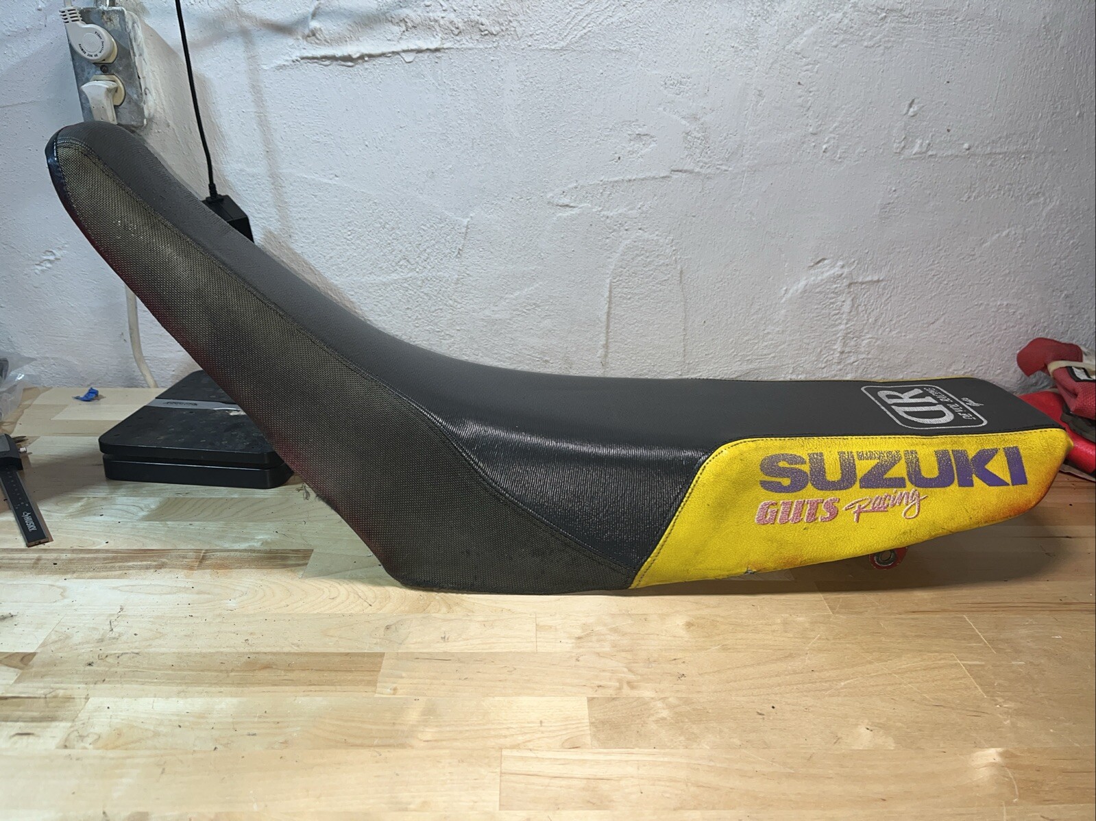 Sattel Suzuki RM 125 2t (45111-28E) Seat