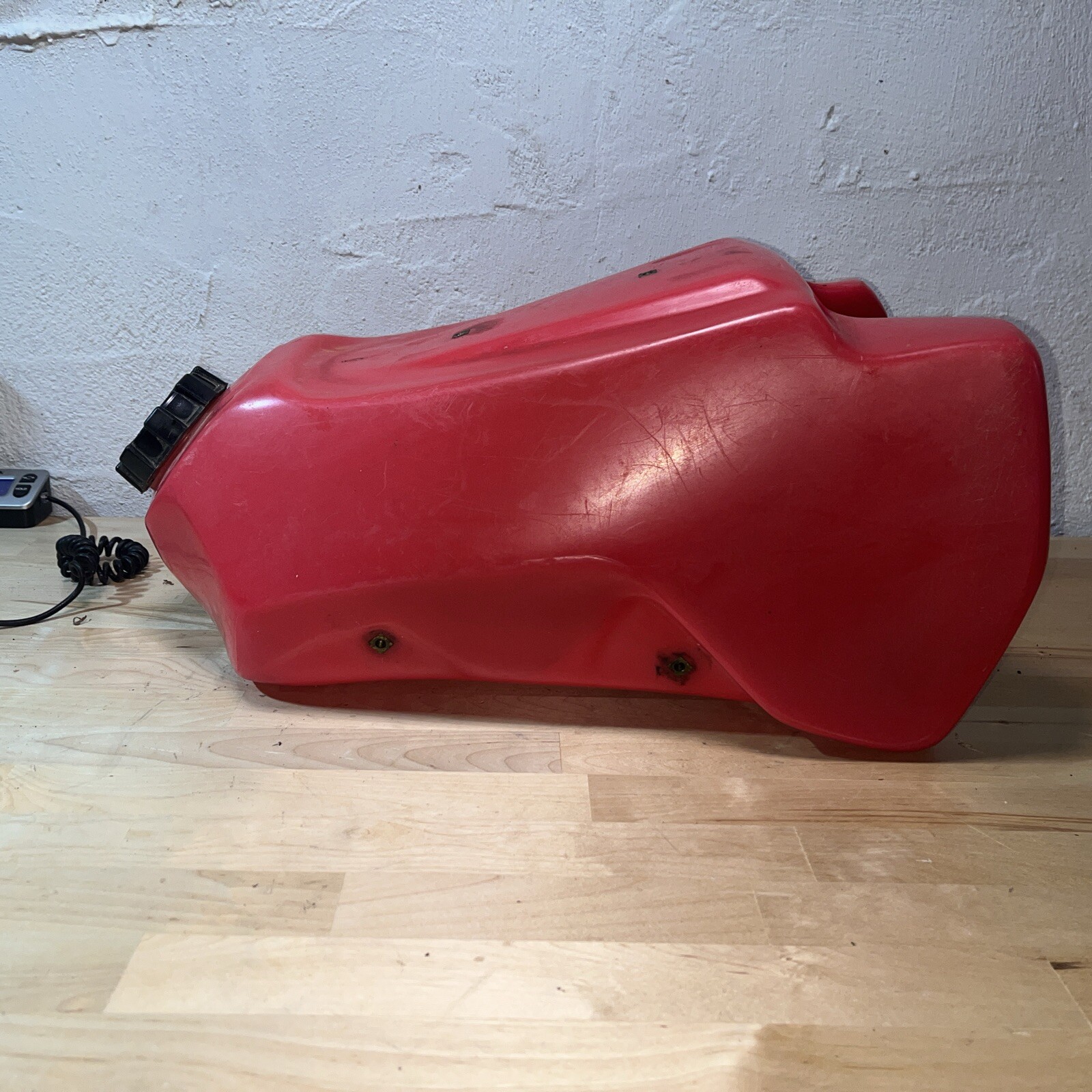 1989 HONDA CR250R CR 250 R GAS FUEL PETROL TANK WITH CAP CLARK