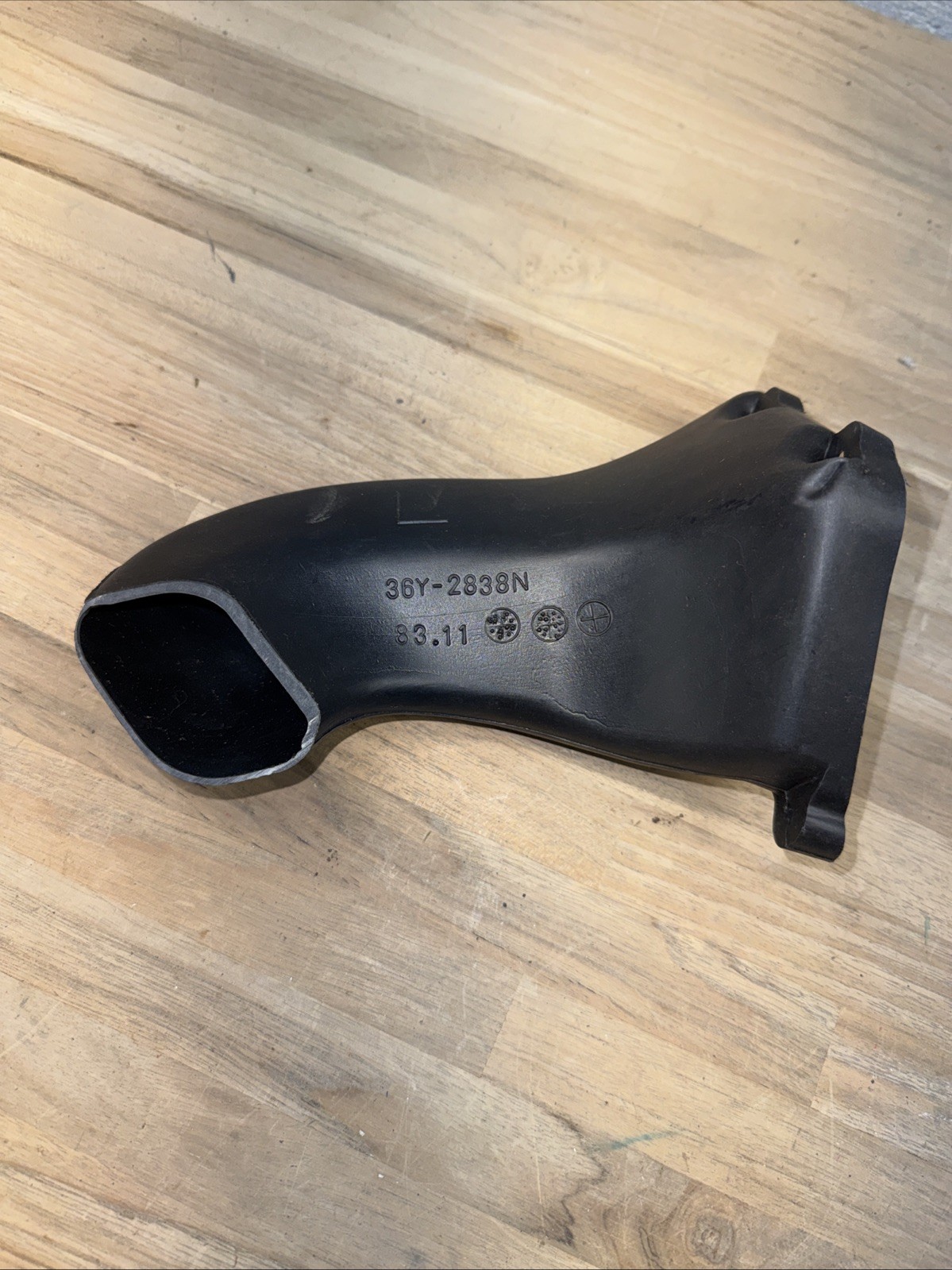 Yamaha 36Y-2838N-00. OEM LH Intake Duct 1. Fits FJ1100(84-85) FJ1200(86-93).C178