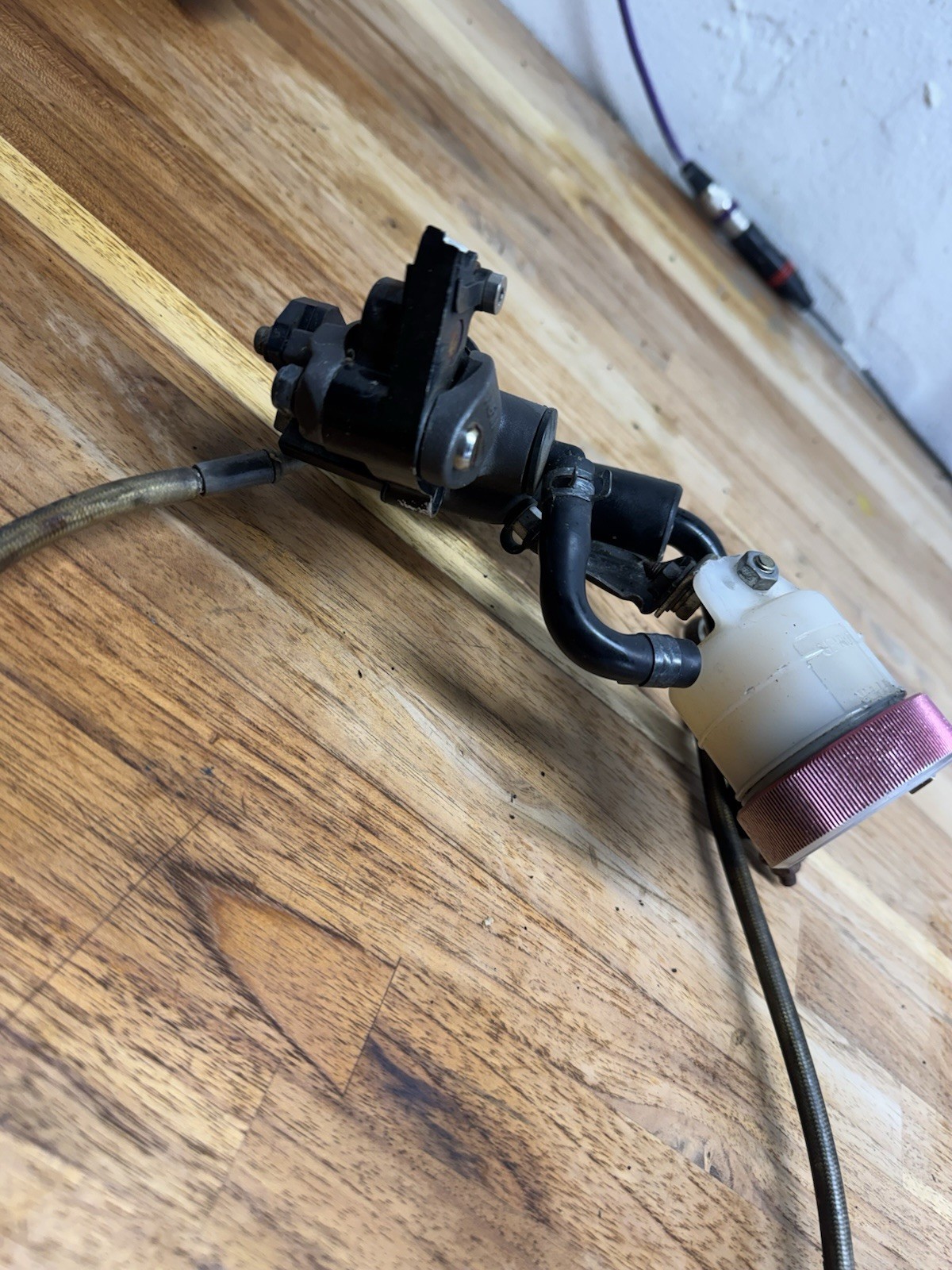 1998 99 Kawasaki ZX9R ZX900C OEM Front Brake Master Cylinder w/ Line Ninja 900