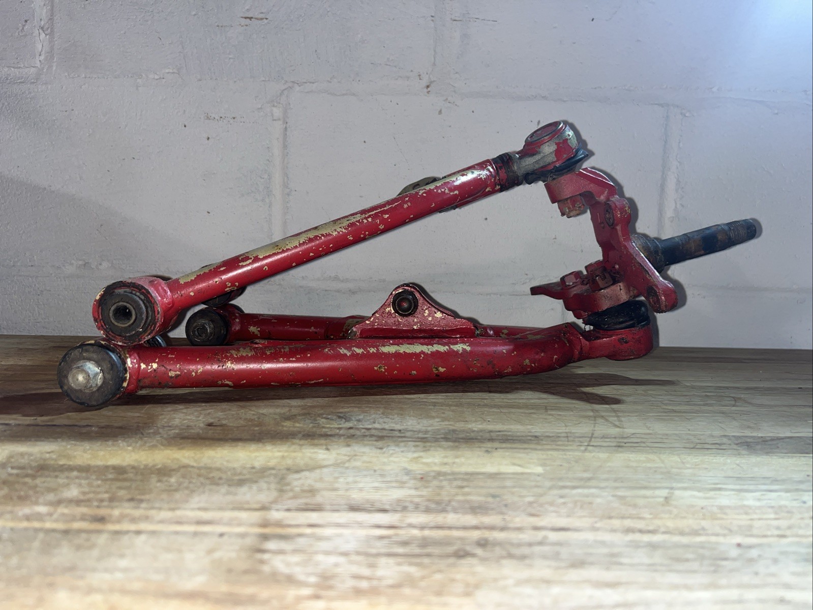 1986 HONDA TRX250R FRONT LEFT A ARM SET